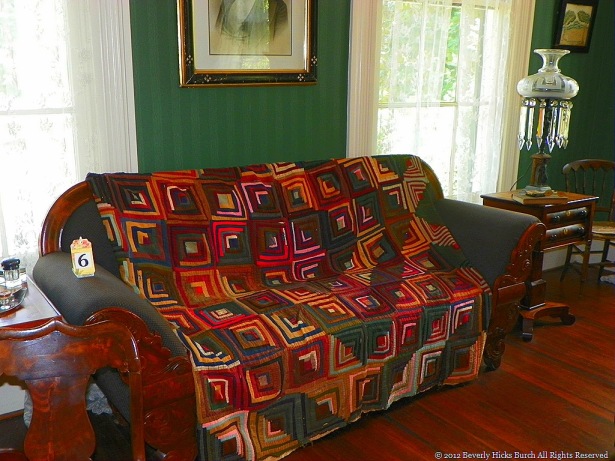 Traditional Log Cabin Quilt